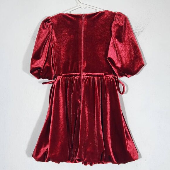 GB Girls Red Velvet Dress with Puffy Sleeves and Bubble Hemline Size 3T - Picture 4 of 7